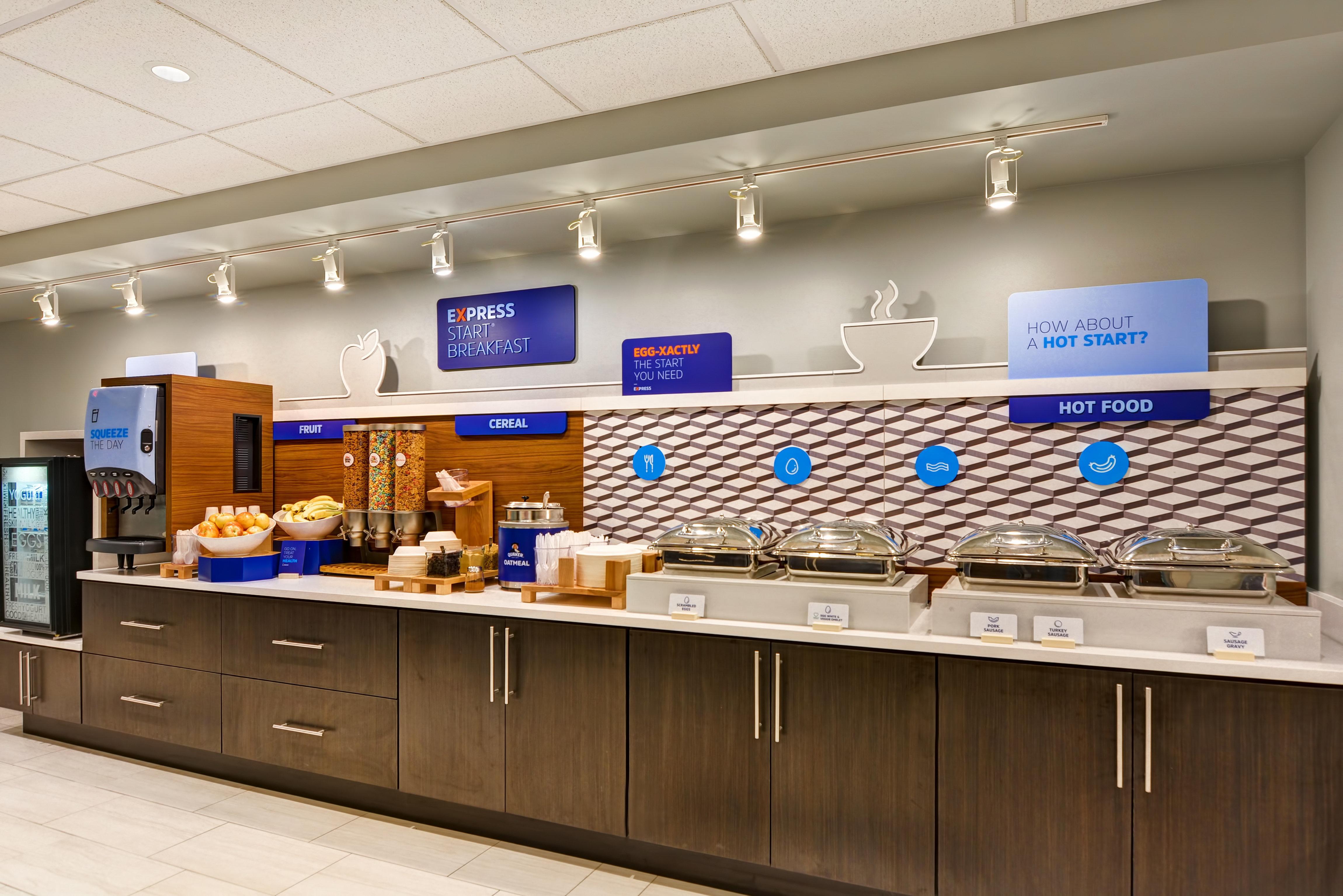 Holiday Inn Express Hotel & Suites Milwaukee-New Berlin By Ihg Extérieur photo