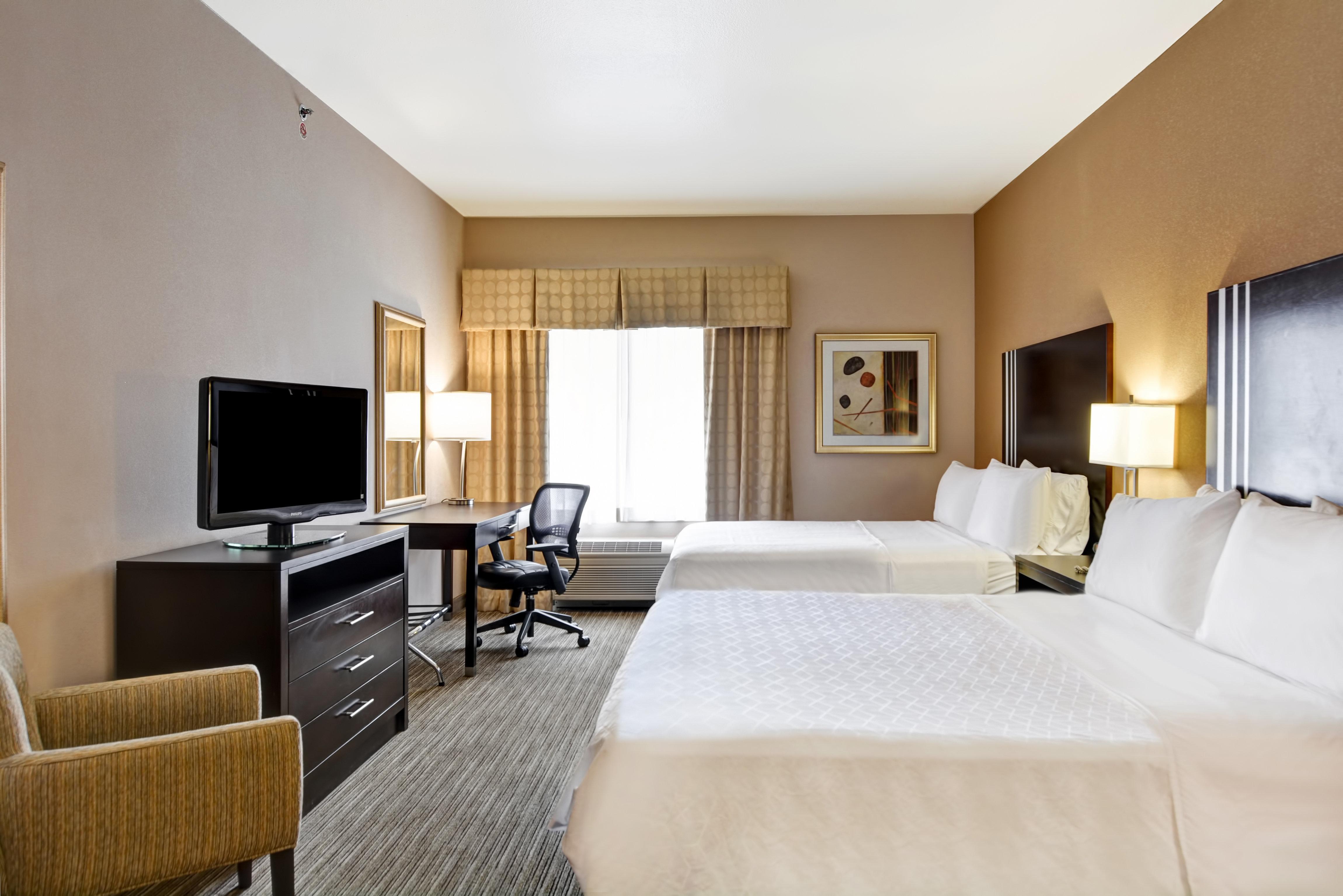 Holiday Inn Express Hotel & Suites Milwaukee-New Berlin By Ihg Extérieur photo