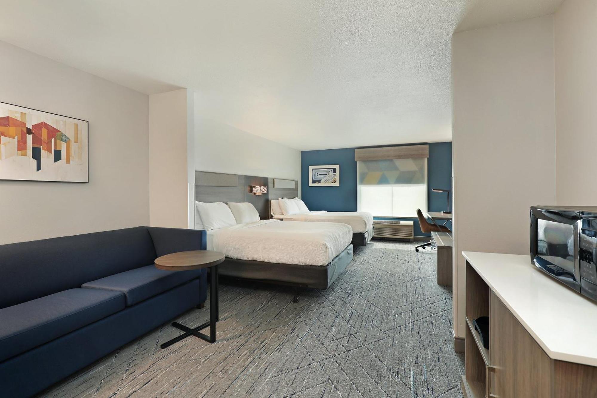 Holiday Inn Express Hotel & Suites Milwaukee-New Berlin By Ihg Extérieur photo